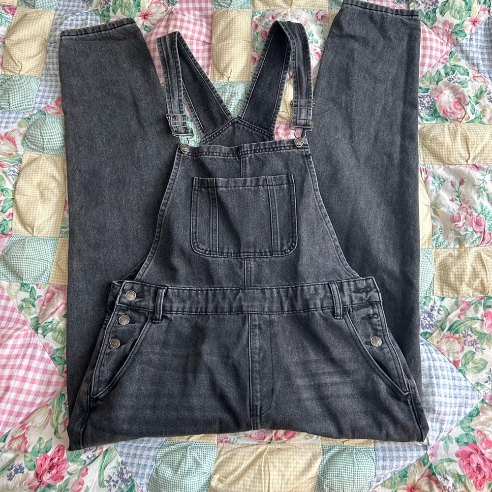 Stylish Gray Denim Overalls